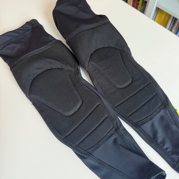 Storelli Bodyshield Arm Guard Soccer Goalkeeper Size Large - Picture 8 of 8